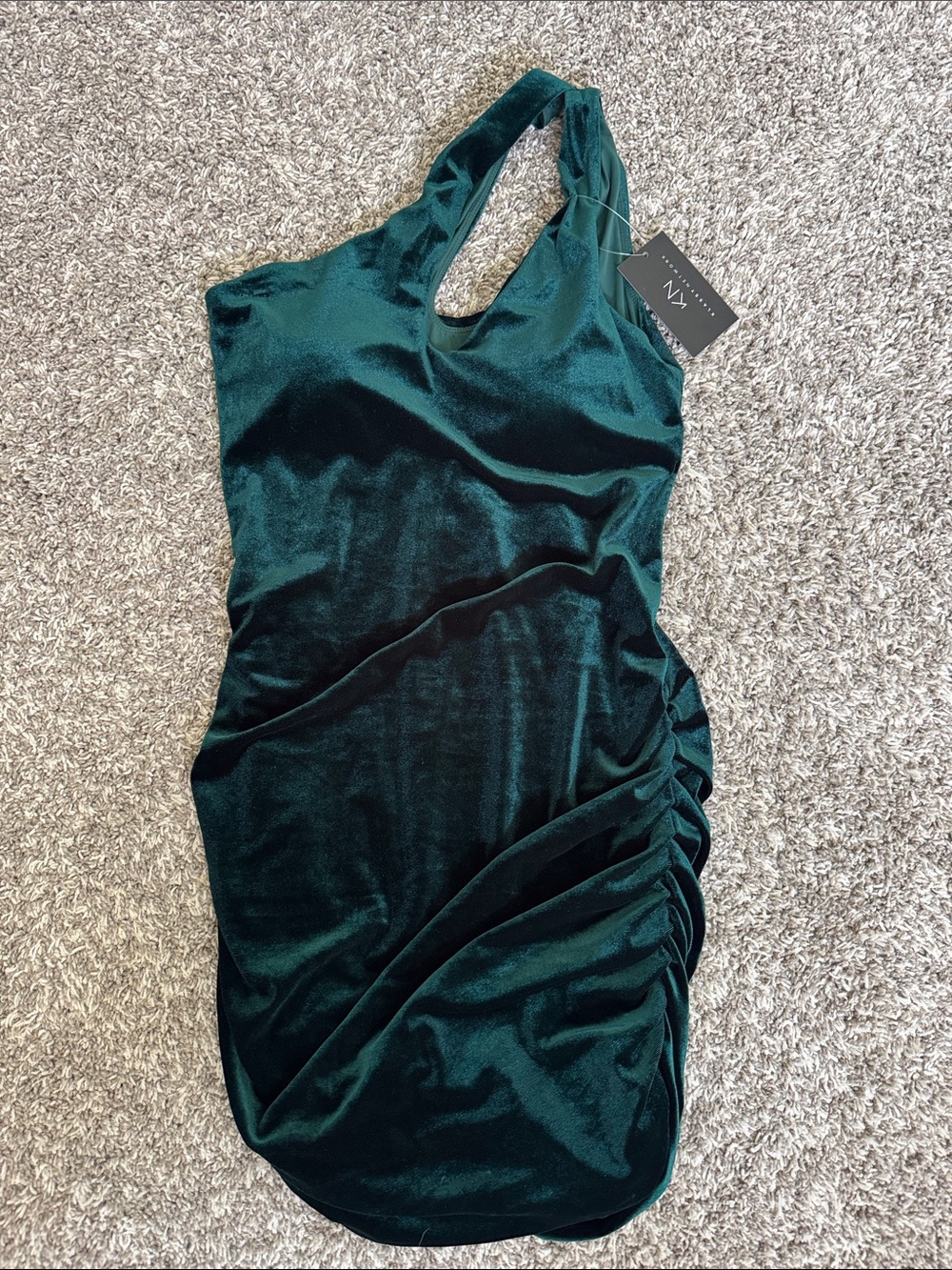 Klassy Network Bra-Free Velvet Ruched Dress in Green Size L